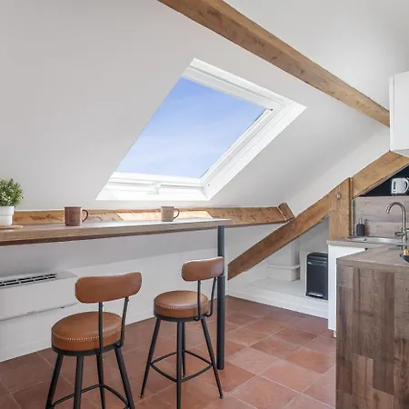 Sous Les Toits, Centre Apartment Nice